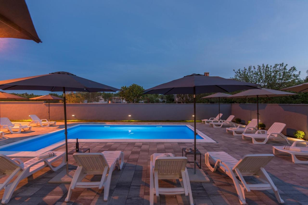 Apartmani Natalija Porec Exterior photo