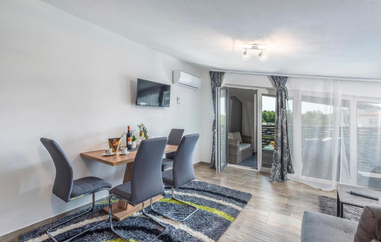Apartmani Natalija Porec Room photo